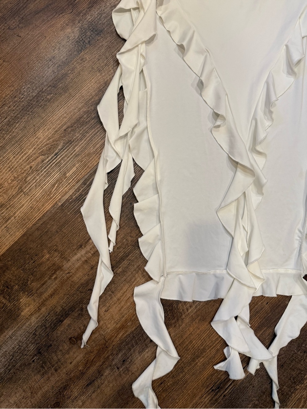 White Strapless Ruched Ruffle hem High-Slit Dress with Fringe - Picture 3 of 6